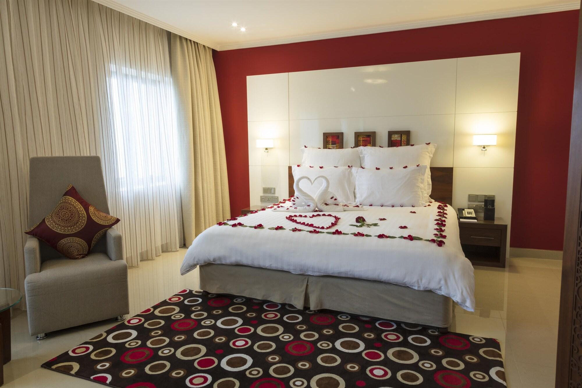Coral Muscat Hotel And Apartments Εξωτερικό φωτογραφία